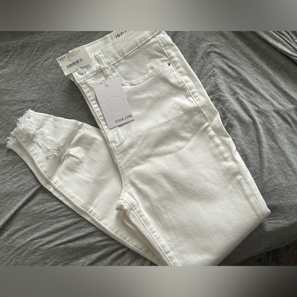 SP HIGH RISE White Distressed Skinny Jeans
